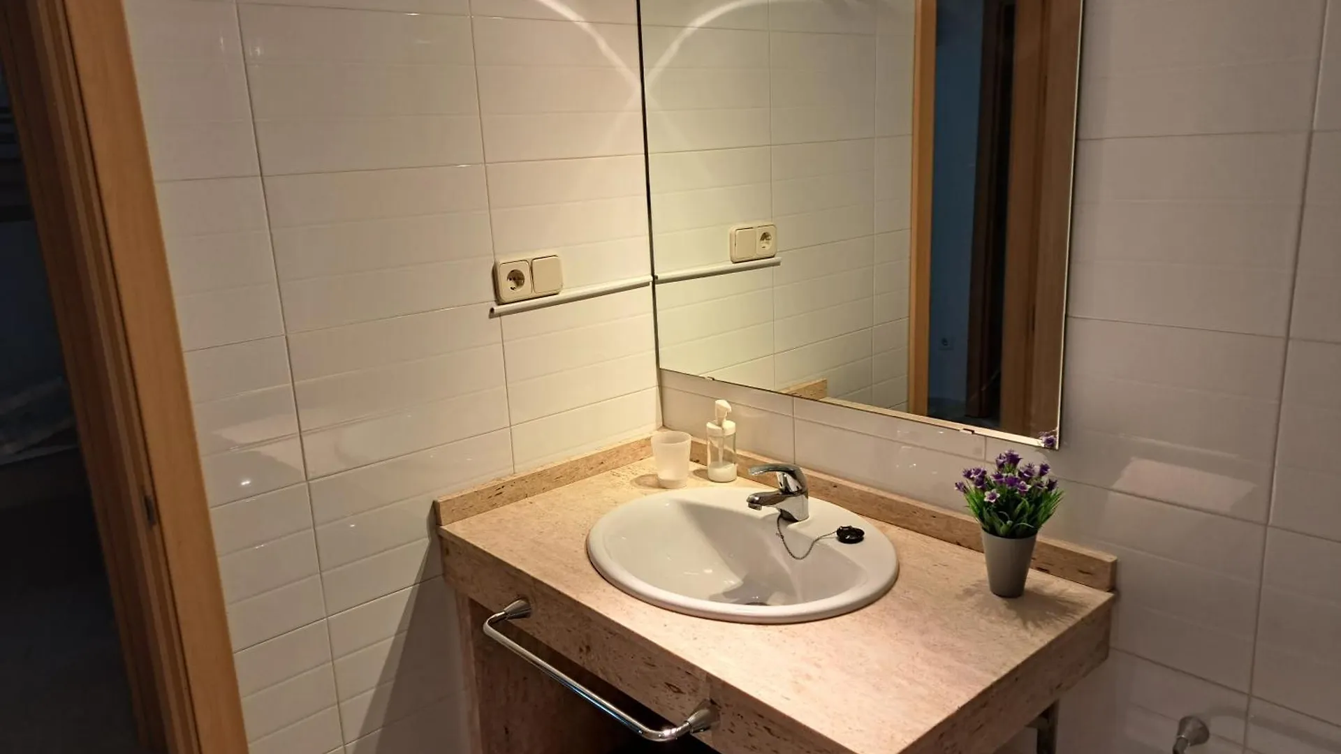 アパート Atico 1ª Linea De Playa, Vistas Laguna Y El Mar ベラ スペイン